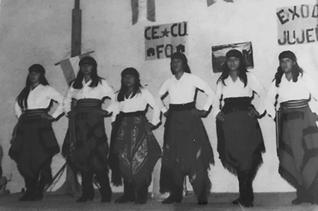 Descripción: D:\Documents\A Libros\MILAGRO\Varios\Imagenes\Milagro baila el malambp.jpg